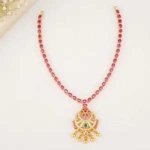 Akshara Short Necklace