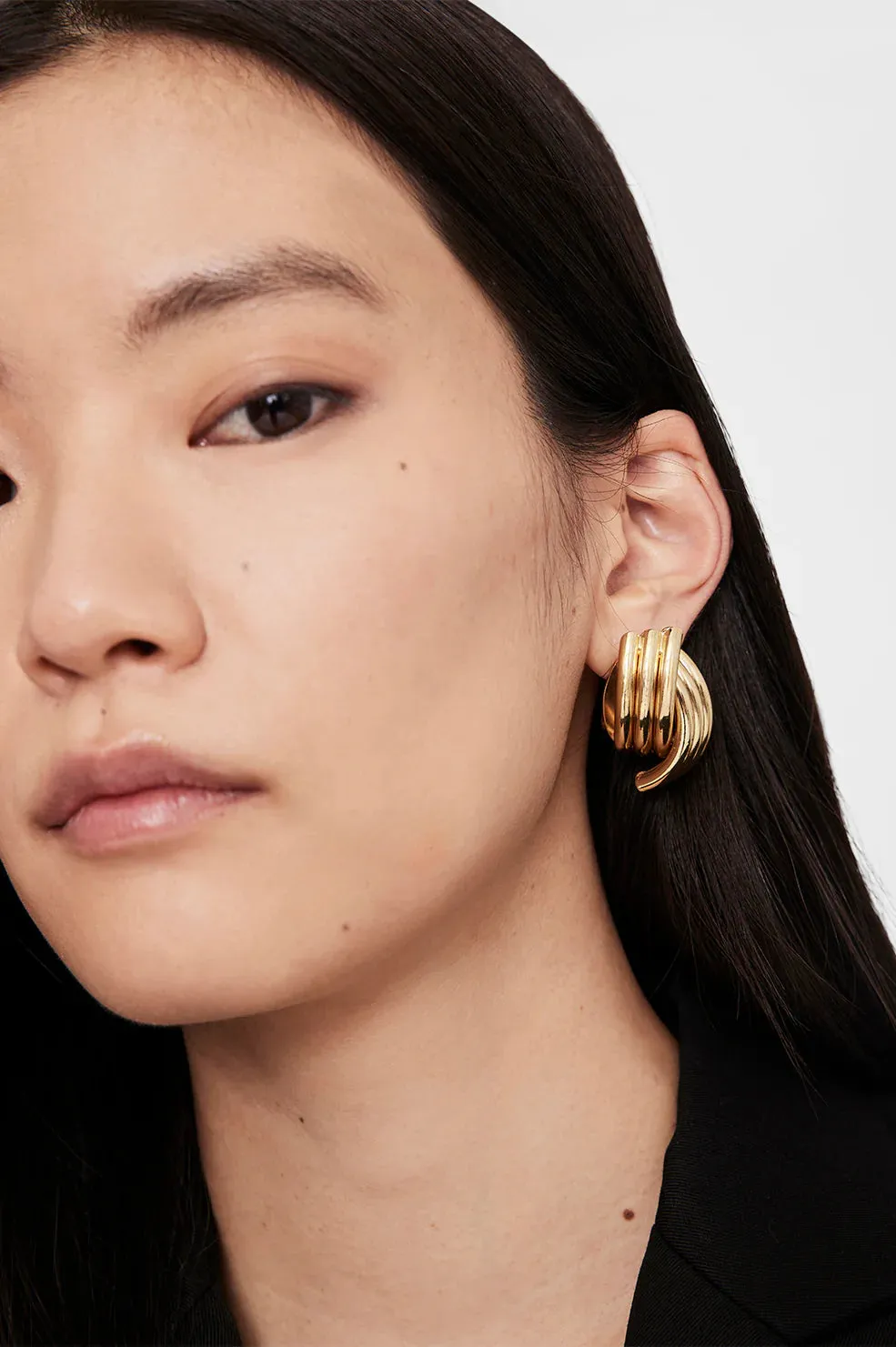 Anine Bing Crossover Ribbed Earrings - Gold