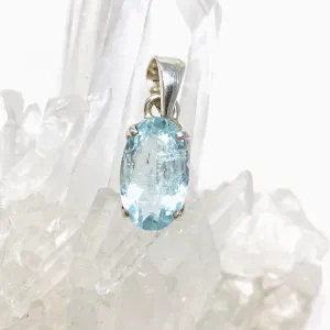 Aquamarine Faceted Petite Oval Pendant PPGJ743