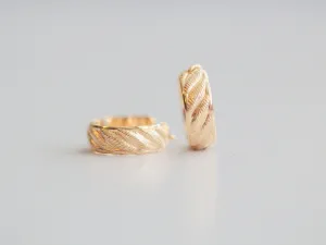 Cable Hoops