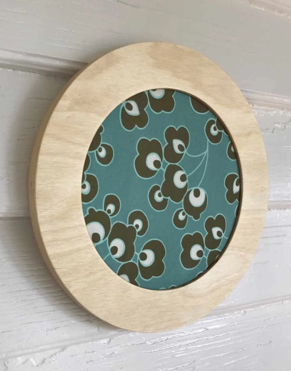 Circular Embroidery Hoop Wooden Frame for 6" Hoops, Modern Hoopla