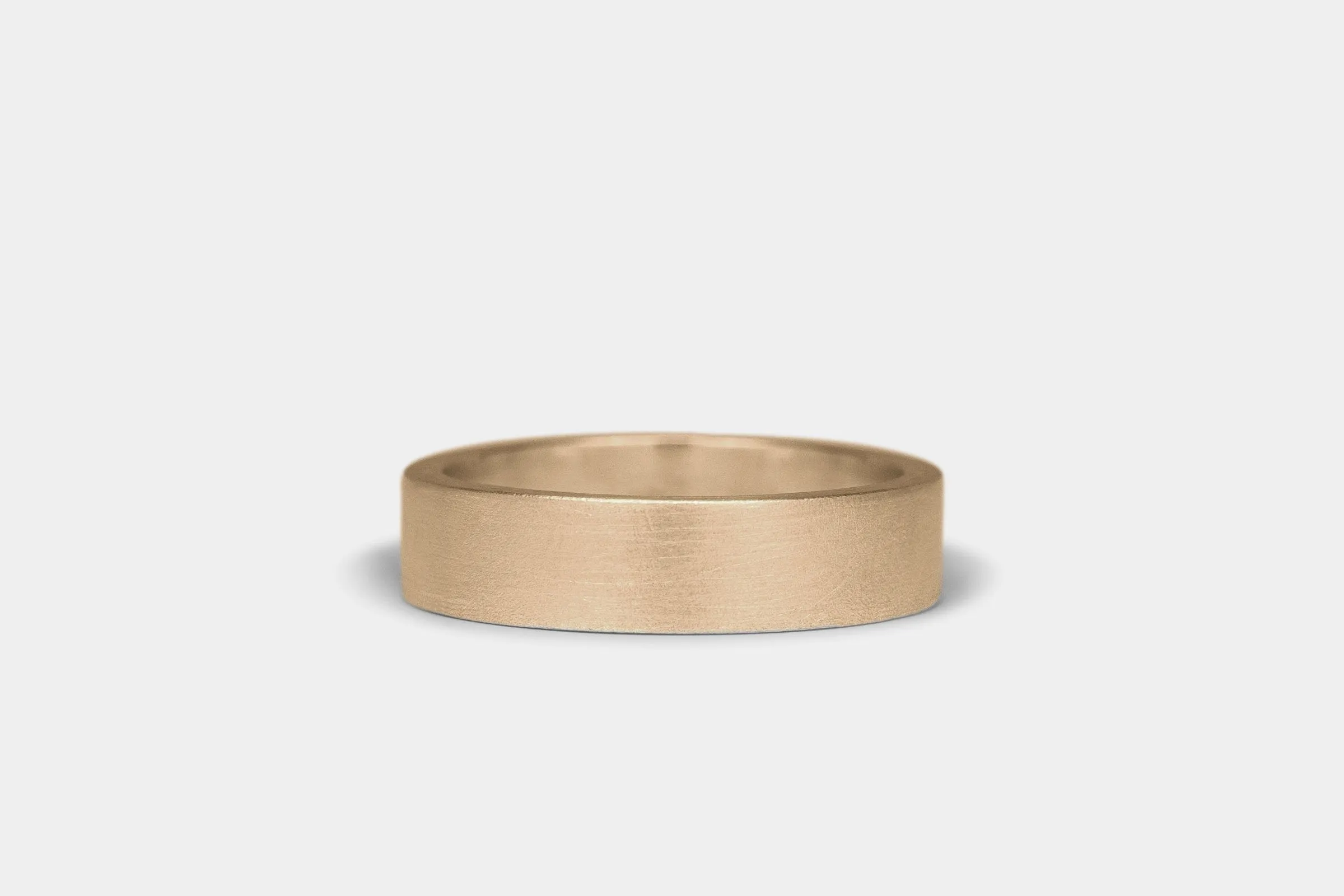 Classic Flat Ring
