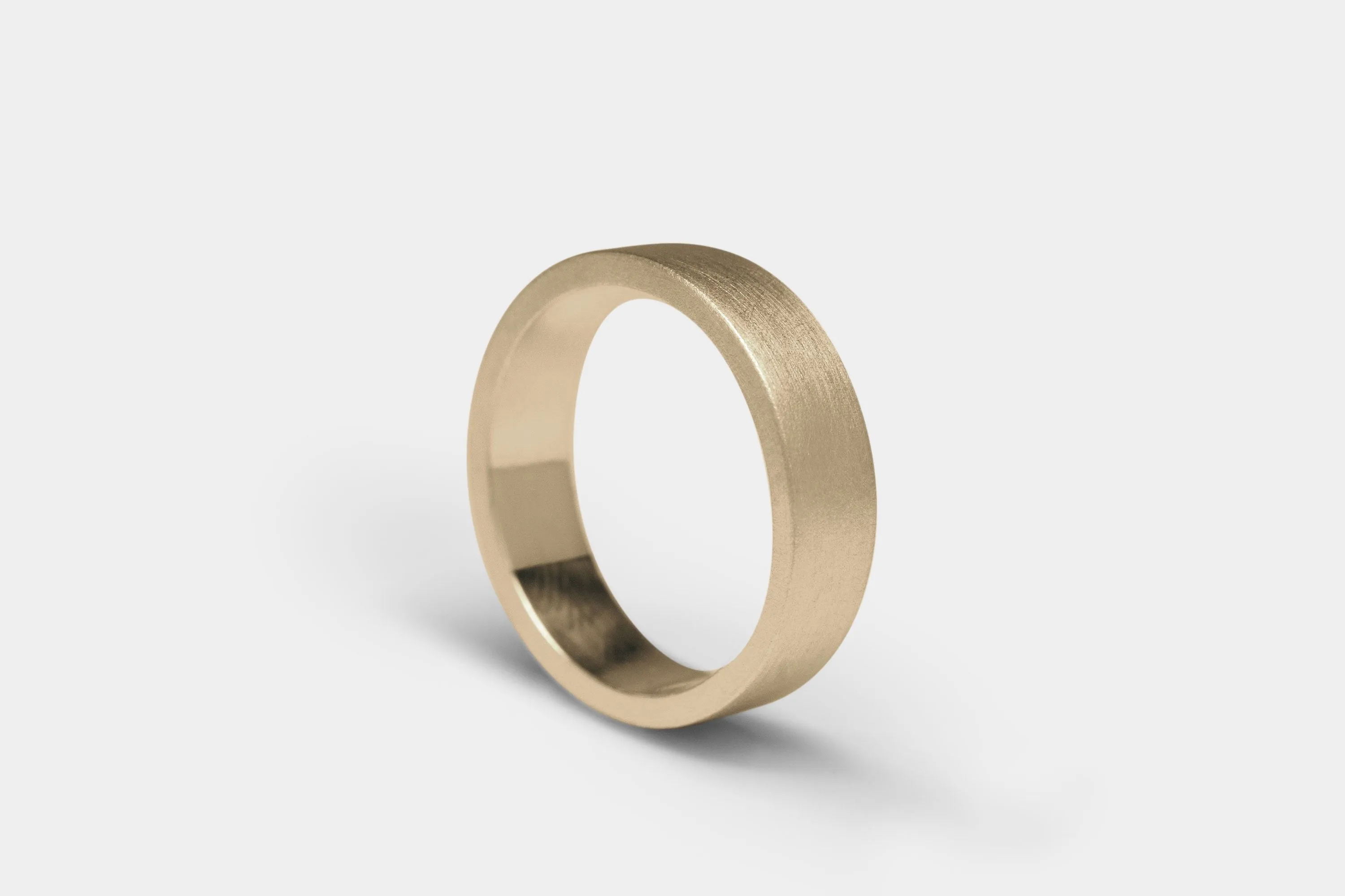 Classic Flat Ring