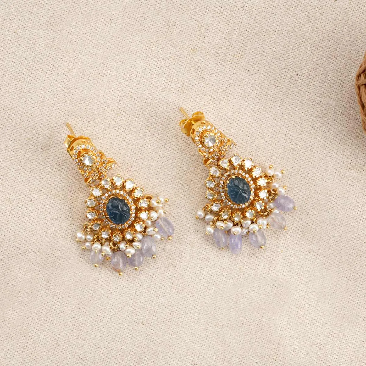 Classy Floral Necklace Set