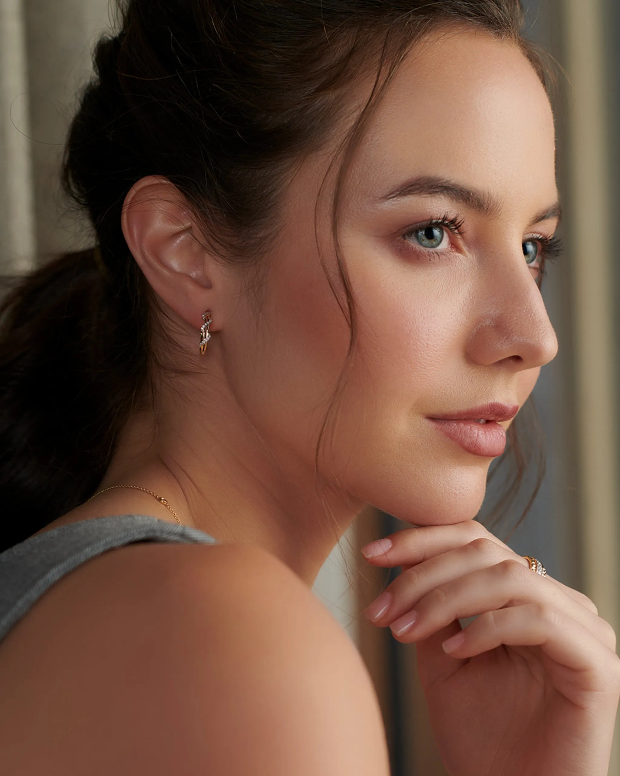 Coiled Medium Hoops