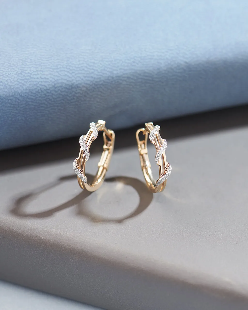 Coiled Medium Hoops
