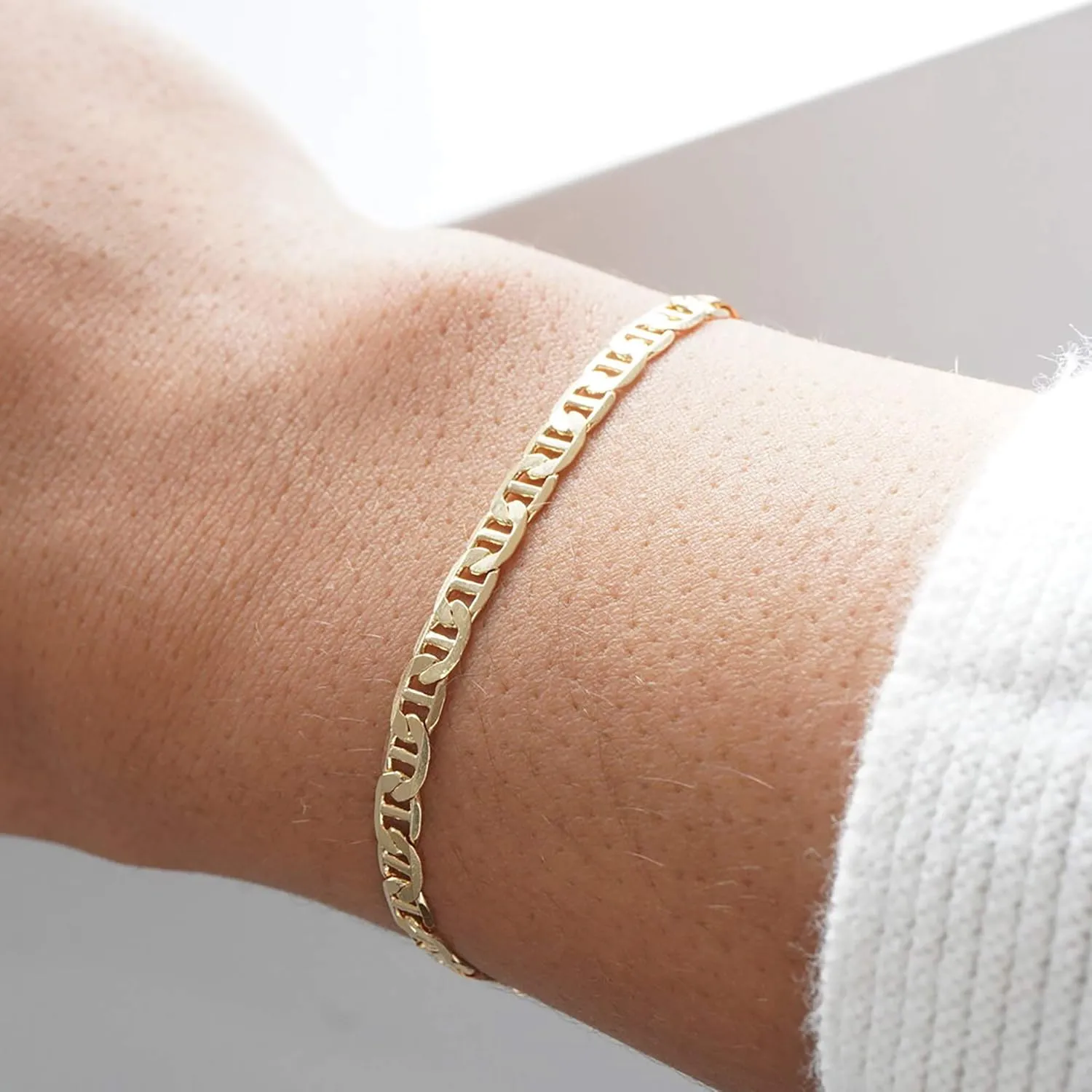 Dainty Layered Gold Chain Bracelet for Women 14K Gold Plated Handmade Adjustable Bracelet Satellite Beads Oval Mariner Figaro Link Chain Bracelets Minimalist Layering Stacking Jewelry Gift for Women