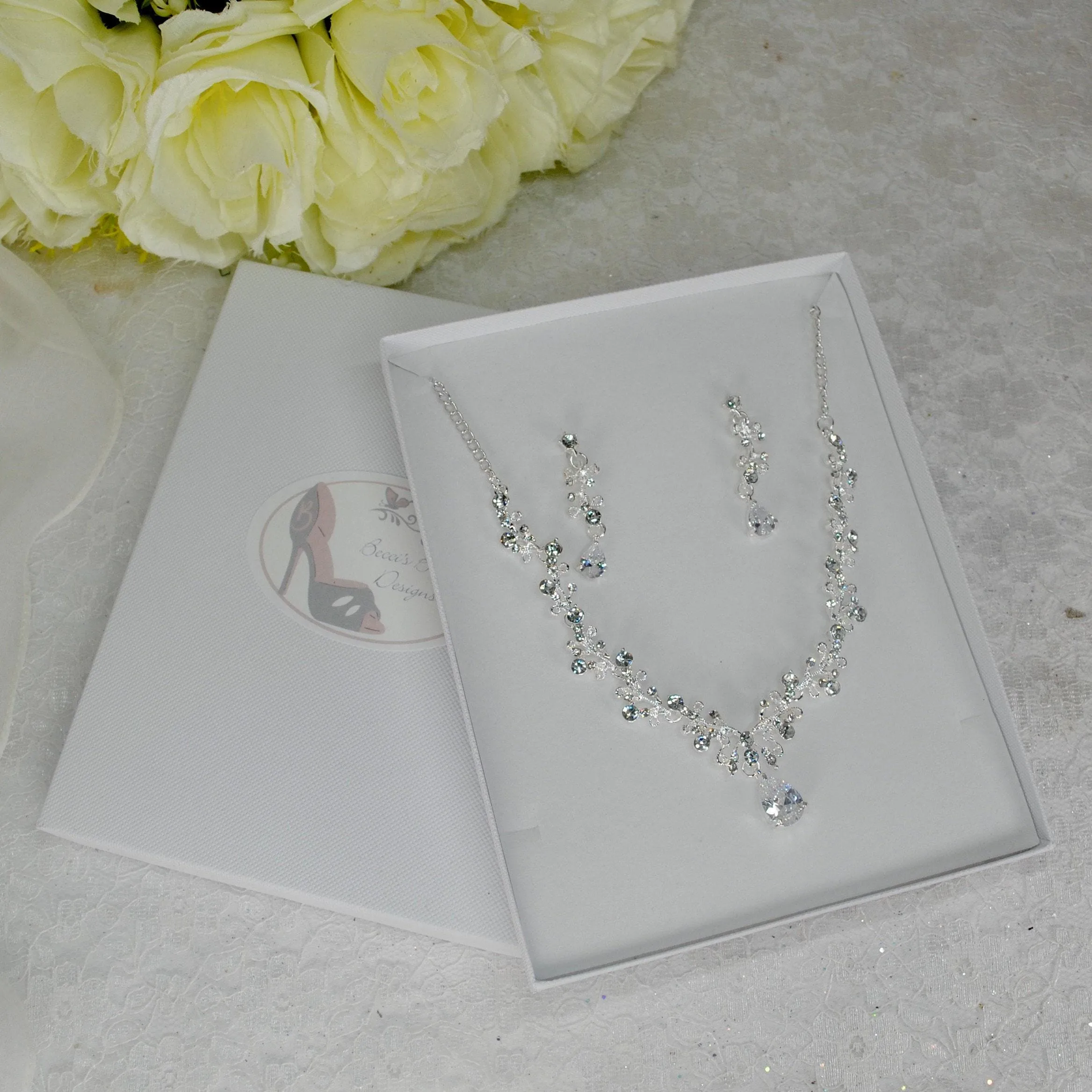 Delicate Bridal Jewellery Set | Wedding Crystal Necklace Jewellery Set