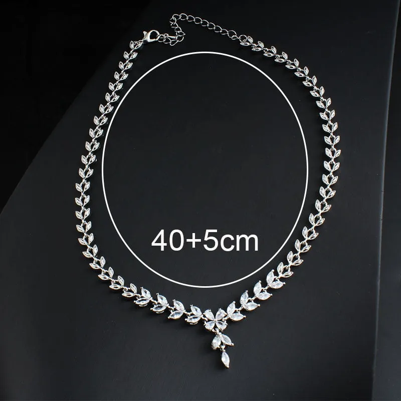 Exquisite zircon inlaid necklace for women's wedding jewelry small
