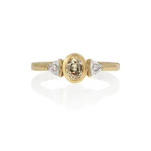 Jasmin Yellow Sapphire Oval Ring