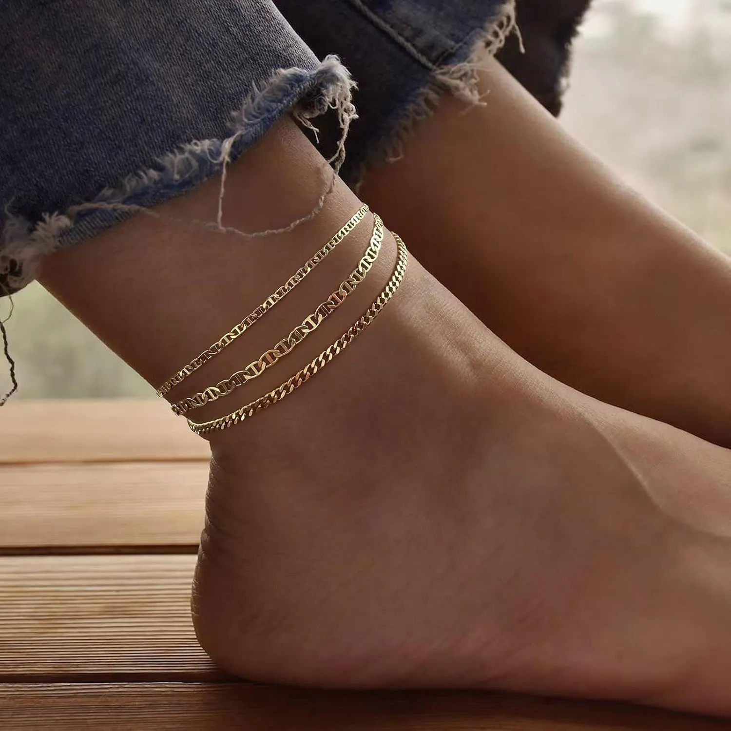 MIDEEO Gold/Silver Ankle Bracelets for Women,14K Gold Anklets for Women Waterproof Cuban Link Heart Beads Herringbone Rhinestone Anklets Set Layered Anklet Bracelets for Women Gold Jewelry Gift