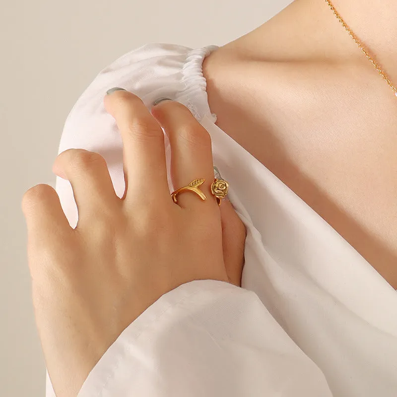 Outstanding Korean Rose Collarbone Jewelry Set with Titanium Steel Pieces for Women