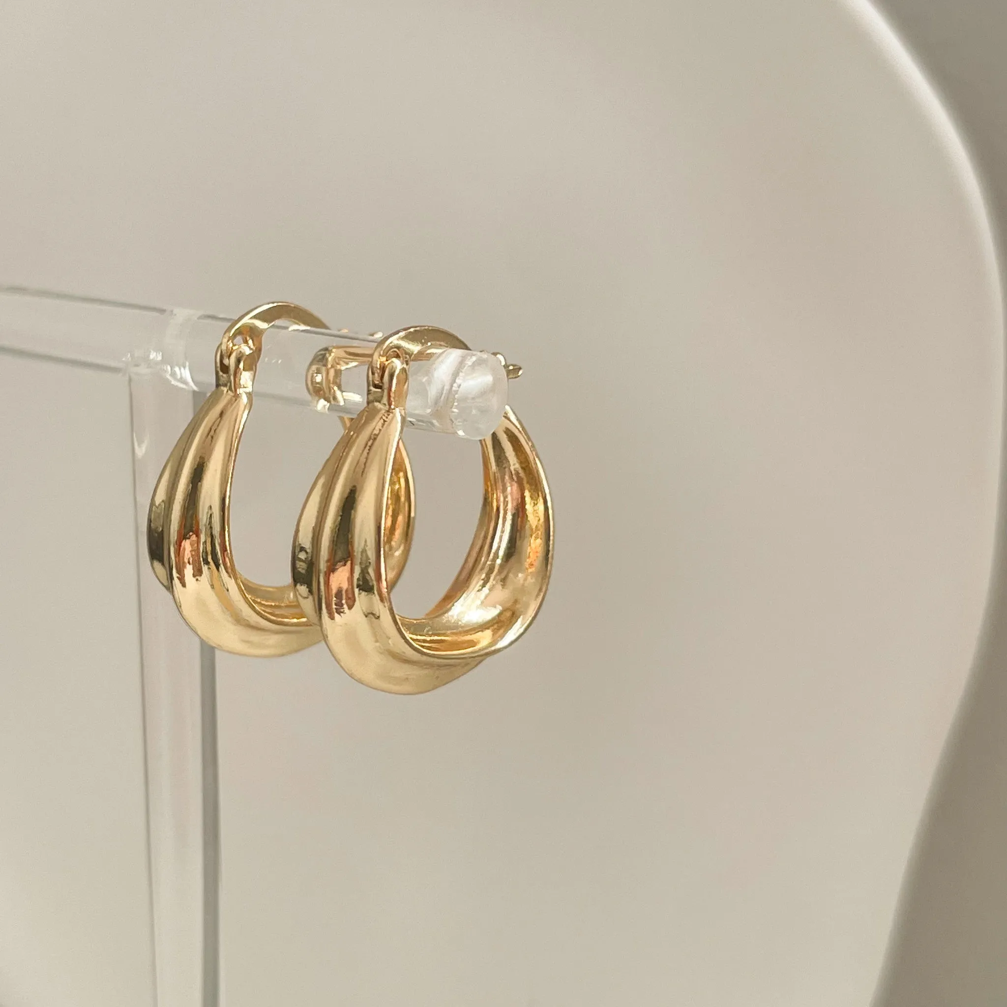 Posie Hoops