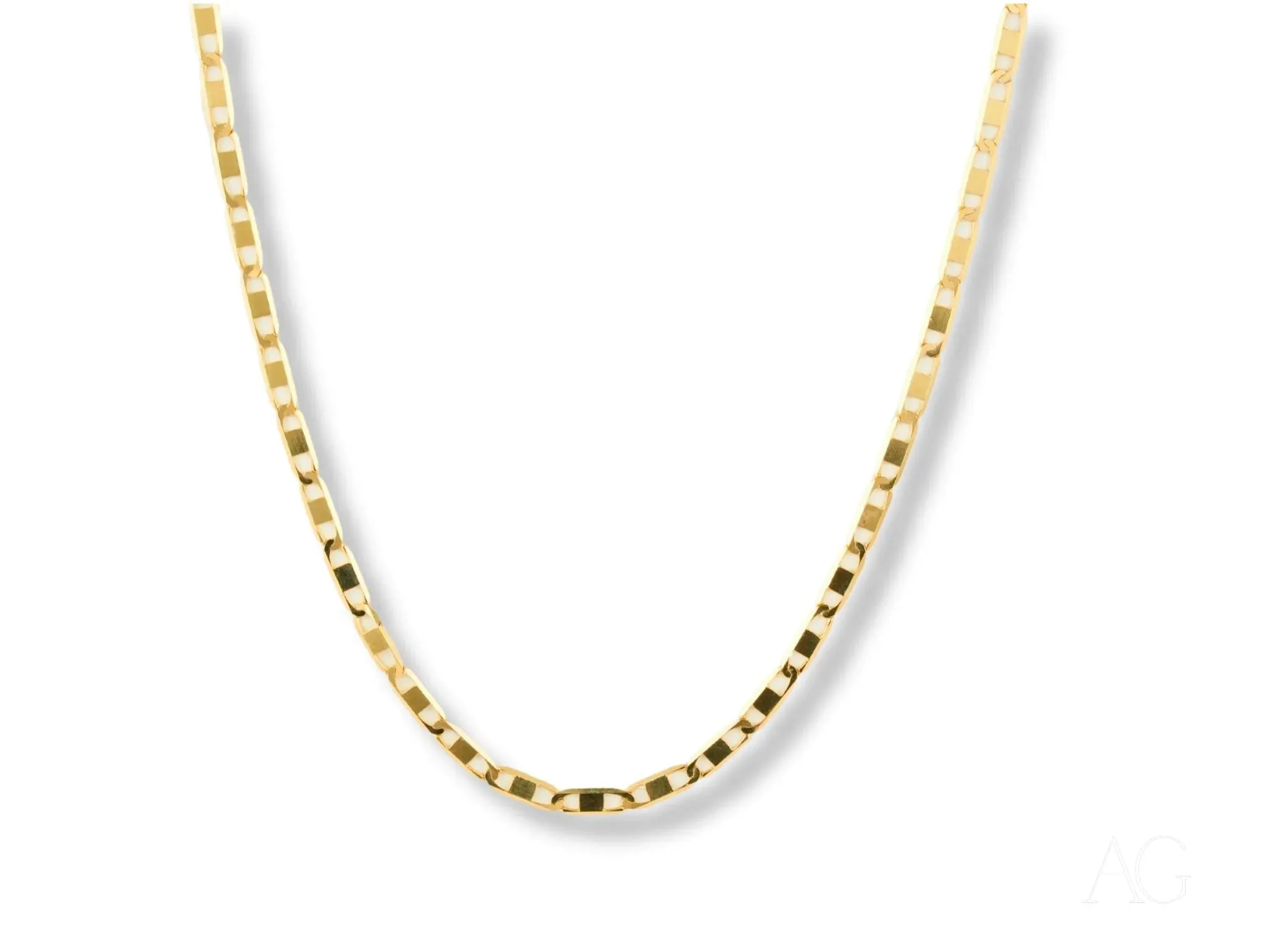 Refined Prestige – 18K Gold Piastrine Chain