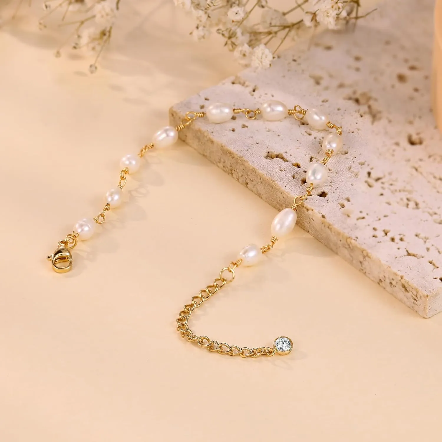 Ritach Pearl Bracelet for Women 18K Gold Plated Dainty Adjustable Cultured Pearls Bracelets Gold Beaded Bracelets for Bridesmaid Jewelry