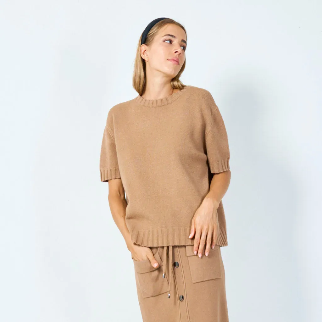 Simple short-sleeve knit sweater wholesale