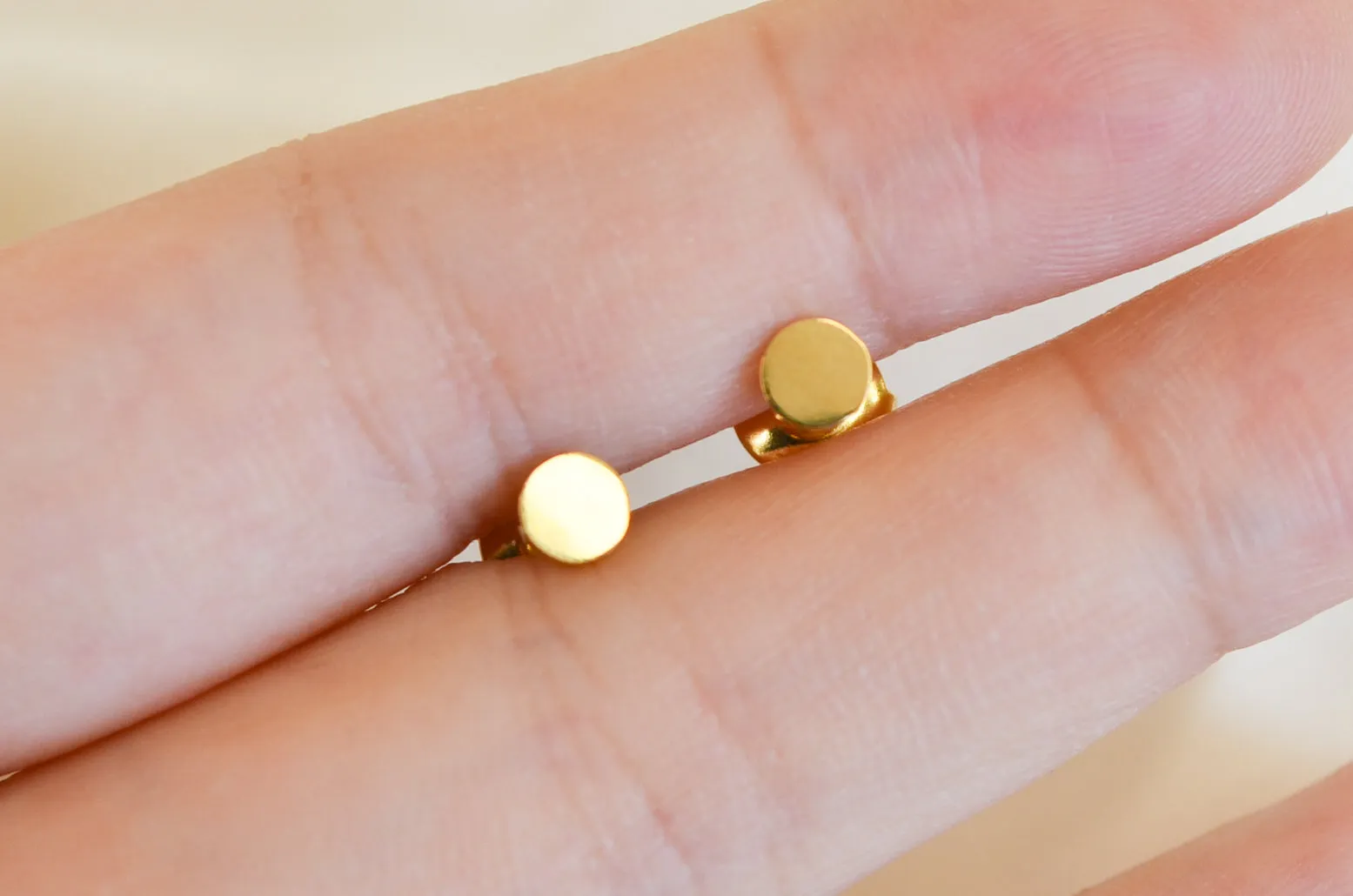 Valentina dainty round stud earrings