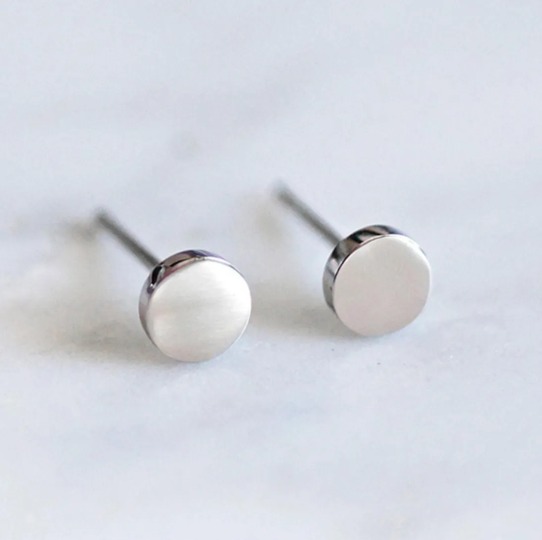 Valentina dainty round stud earrings